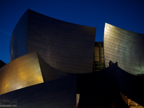 The Walt Disney Concert Hall, 111 South Grand Avenue in Downtown of Los Angeles, California, is the fourth hall of the Los Angeles Music Centre and was designed by Frank Gehry. January 17, 2014. Photo: Edmond Terakopian